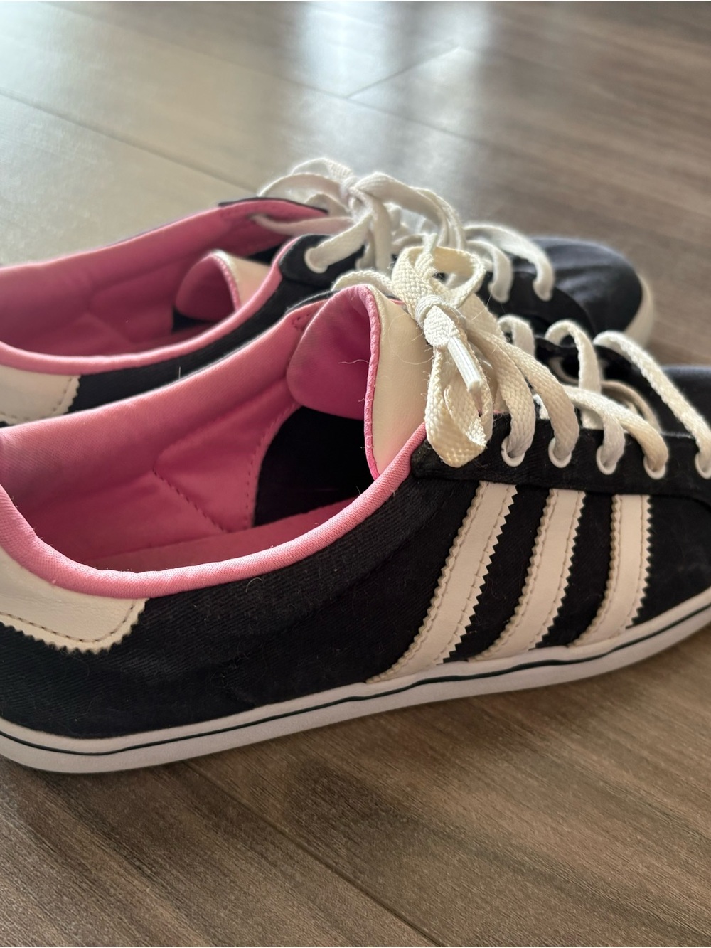 adidas Navy Blue and Pink Women's Low-Top Sneakers - Picture 4 of 4